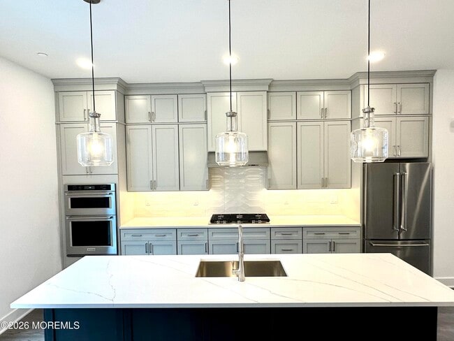 Building Photo - 50 Augustus Dr