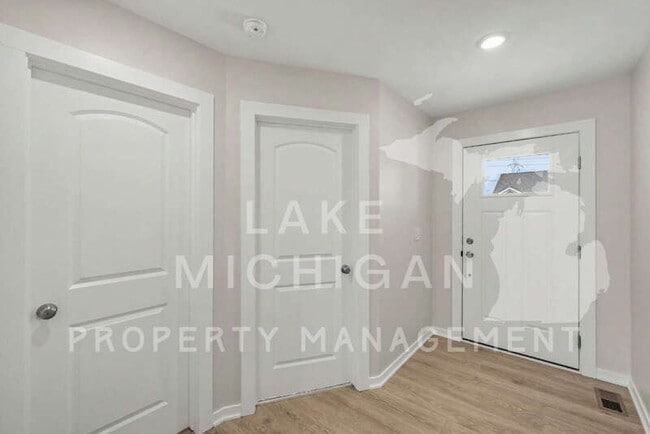 Building Photo - 3786 Ambrosia Dr SW