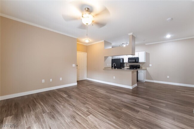 Building Photo - 2900 Sunridge Heights Pkwy