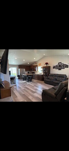 Building Photo - 4908 Corinth Dr