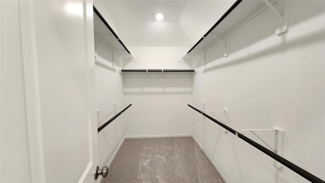 Building Photo - 6426 Seafoam Lake Dr