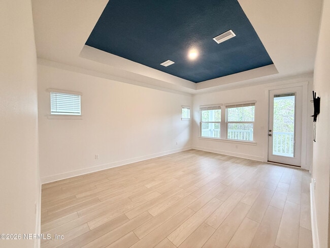 Building Photo - 10065 Element Rd