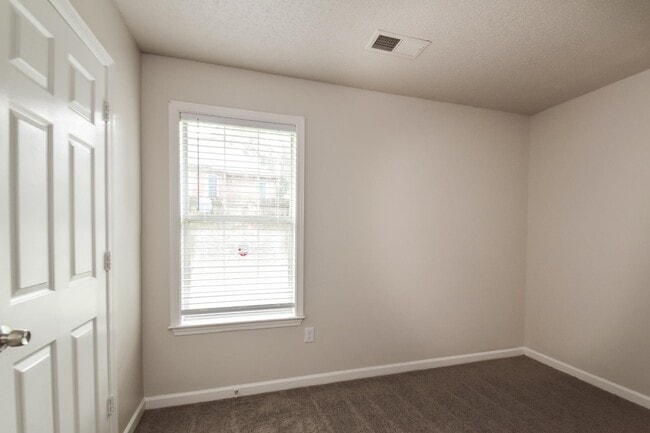 Building Photo - 5687 Mandy Smith Ln