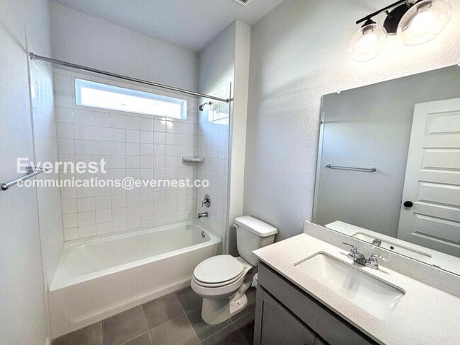 Building Photo - 102 Santo Spirit Road