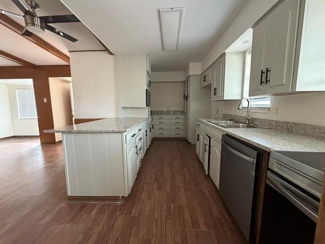 Building Photo - 1817 Belden St