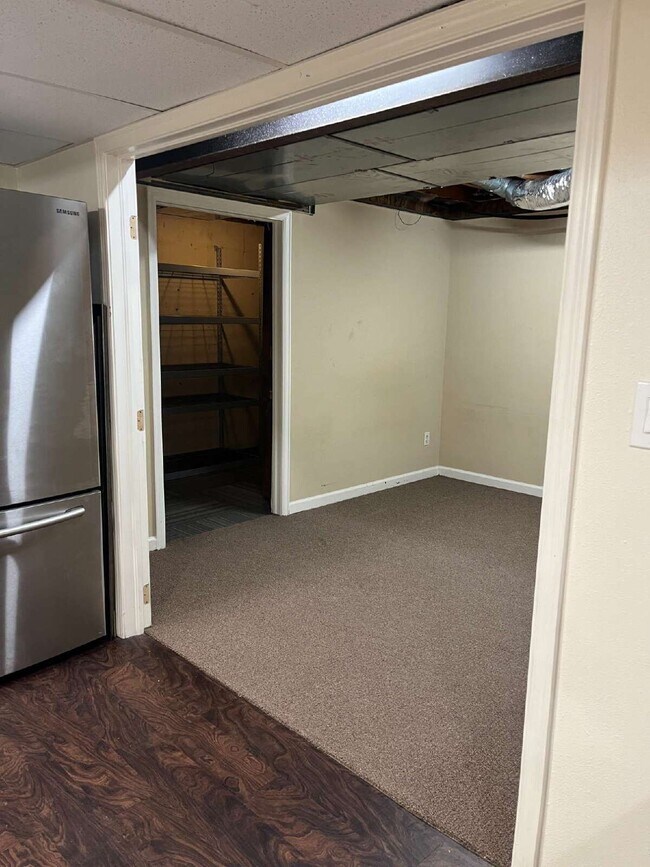 Building Photo - 10739 E Crestridge Cir