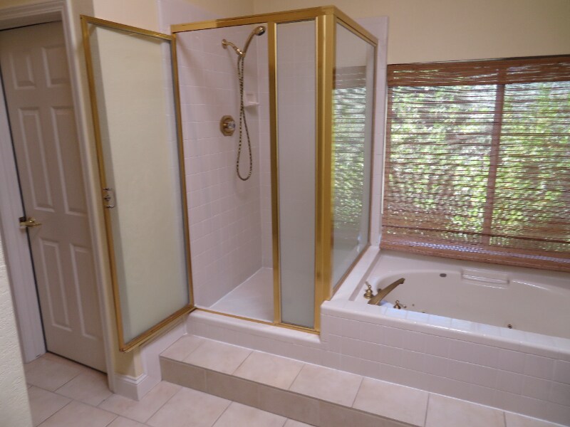 Building Photo - 3212 Bear Creek Dr