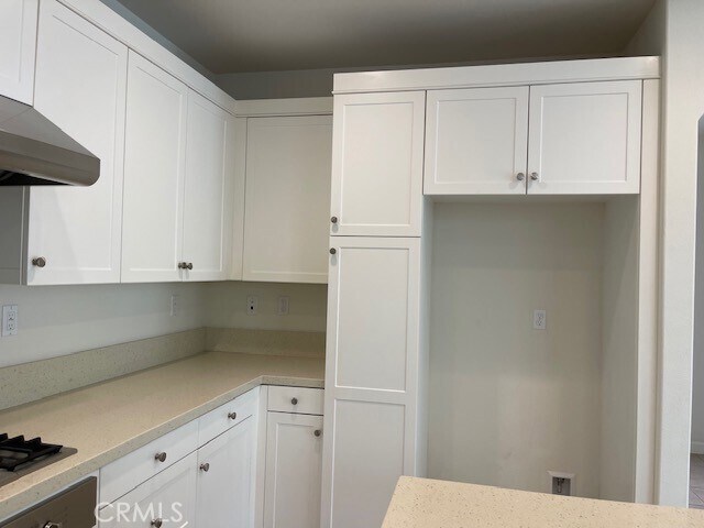 Building Photo - 111 Holly Springs
