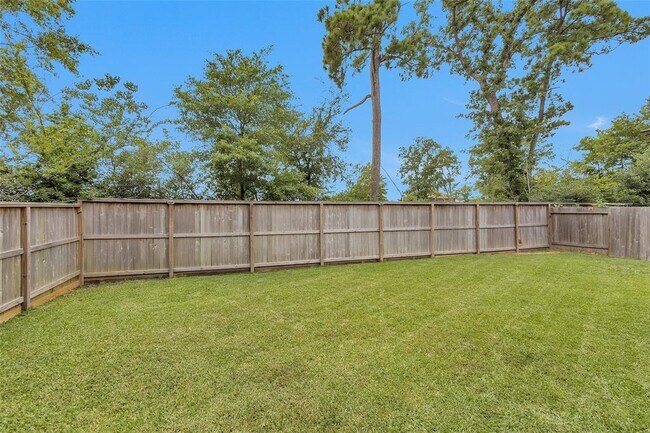 Building Photo - 236 Redwood Cyn Trl