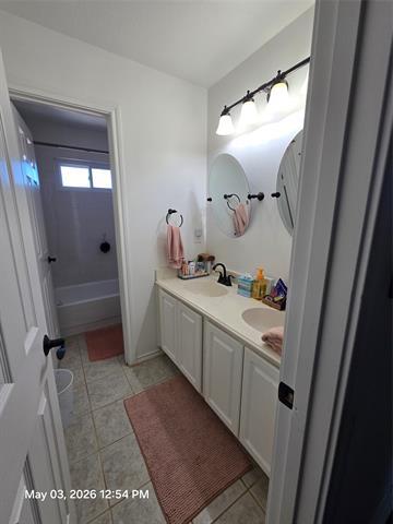 Building Photo - 3025 Ridge Hollow Dr