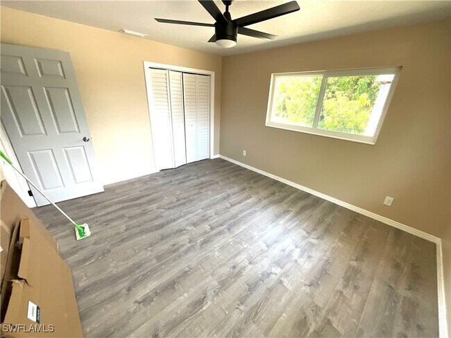 Building Photo - 169 Riverview Rd