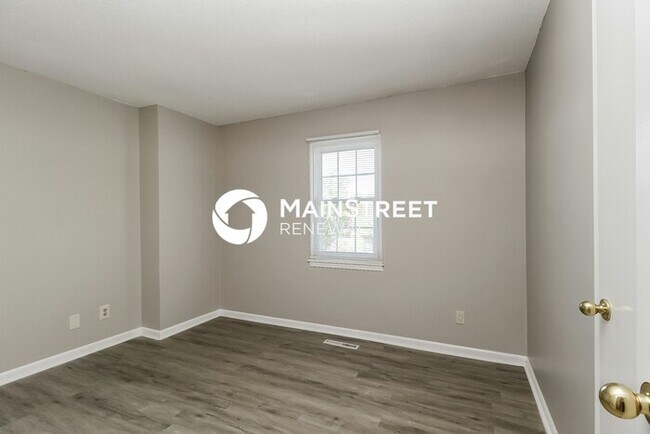 Building Photo - 3 Bedroom Pet-Friendly Home in Kansas City...