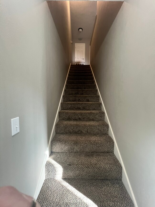 Building Photo - 951 Tallow Rd