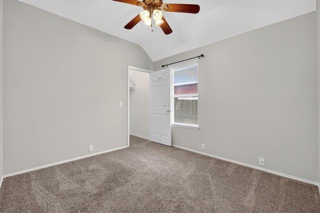 Building Photo - 3012 Honey Locust Dr