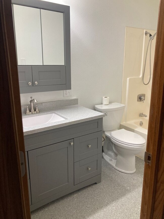 Building Photo - 201 1st Ave NE