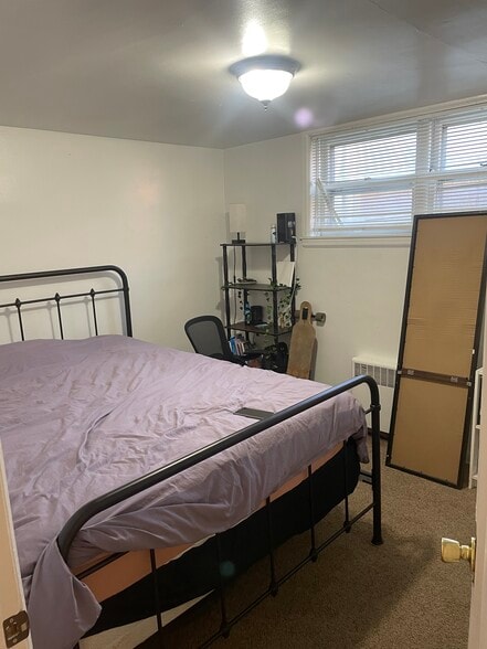 Bedroom #1 - 719 East Fremont Street