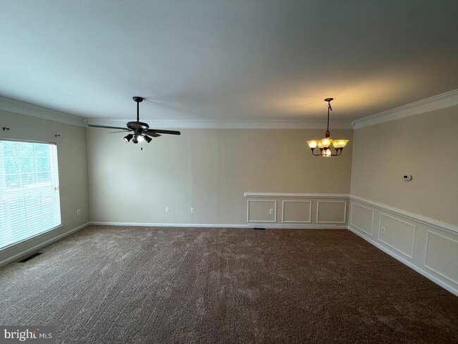 Building Photo - 107 Hemlock Dr