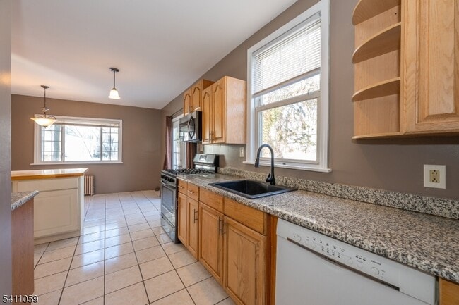 Building Photo - 189 Washington St