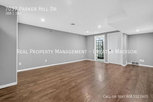 Building Photo - 7037 Parker Hill Dr