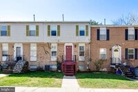 Building Photo - 557 W Diamond Ave