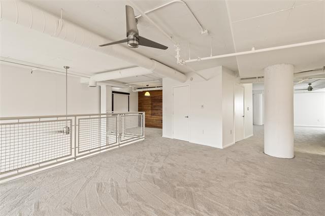 Building Photo - 3110 Thomas Ave
