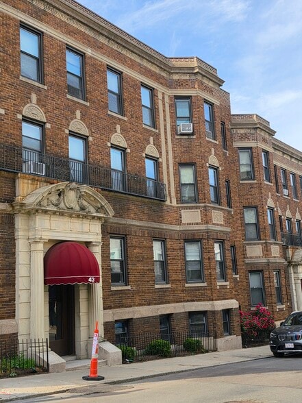 street view - 43 Glenville Ave