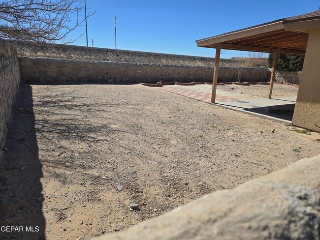 Building Photo - 1400 Cravens St