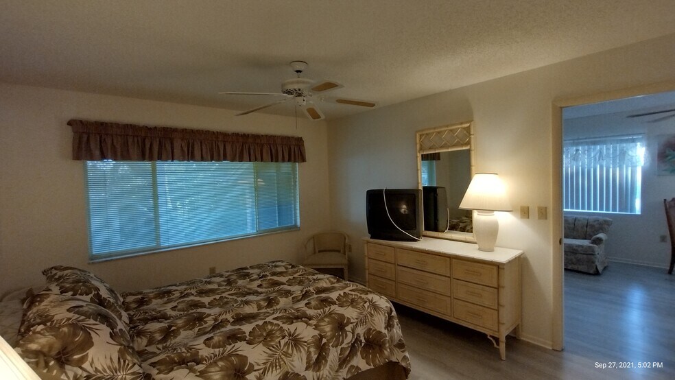 Building Photo - 4454 Pelorus Dr