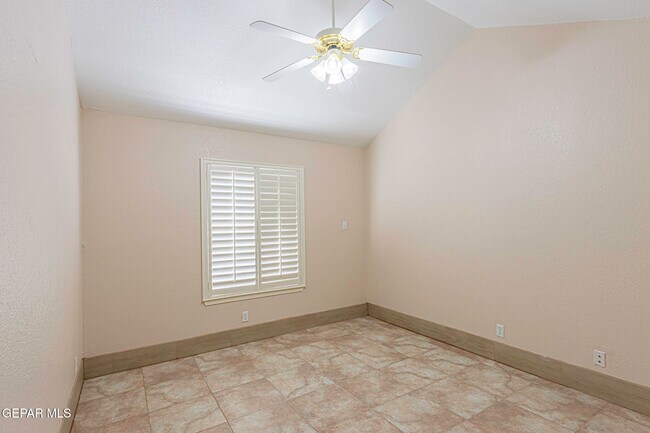 Building Photo - 2266 Nancy McDonald Dr