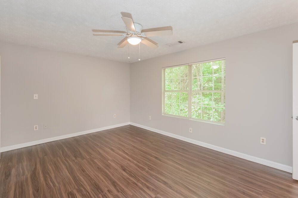 Building Photo - 3296 Goldenchain Dr