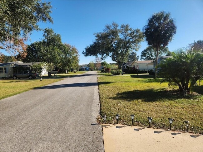 Building Photo - 24921 Pine Hill