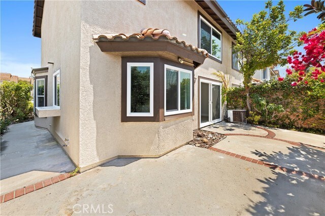 Building Photo - 24242 Briones Dr