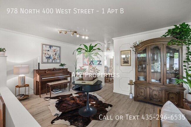 Building Photo - 978 N 400 W St