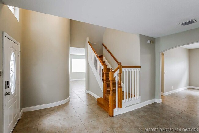 Building Photo - 3939 Jasmine Ln