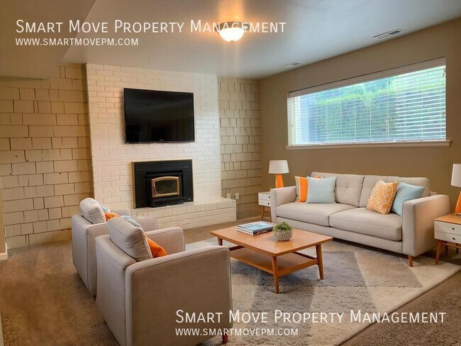 Building Photo - 8800 Craydon Dr