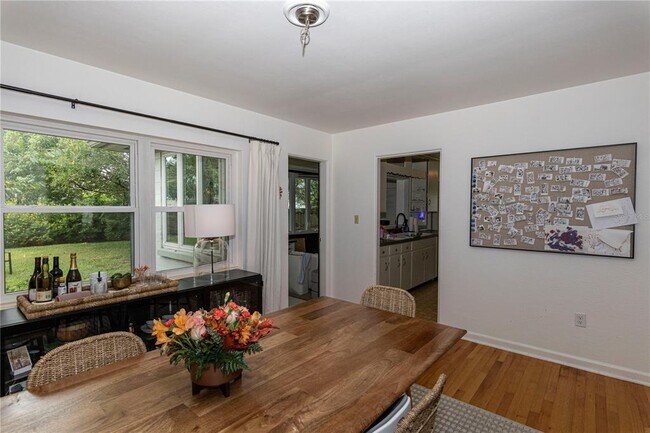 Building Photo - 1434 Roosevelt St