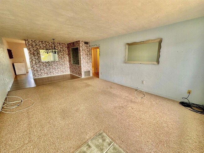 Building Photo - 2434 Australia Way E