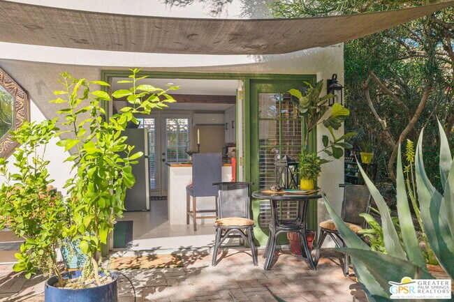 Building Photo - 575 S Calle Ajo