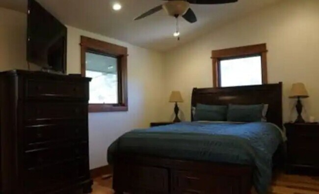 Building Photo - Available Now! Boulder’s Best-Kept Secret ...