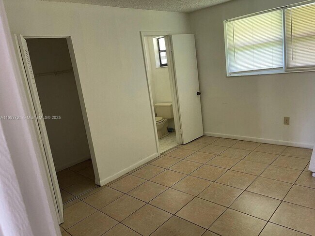 Building Photo - 1000 SW 8th St