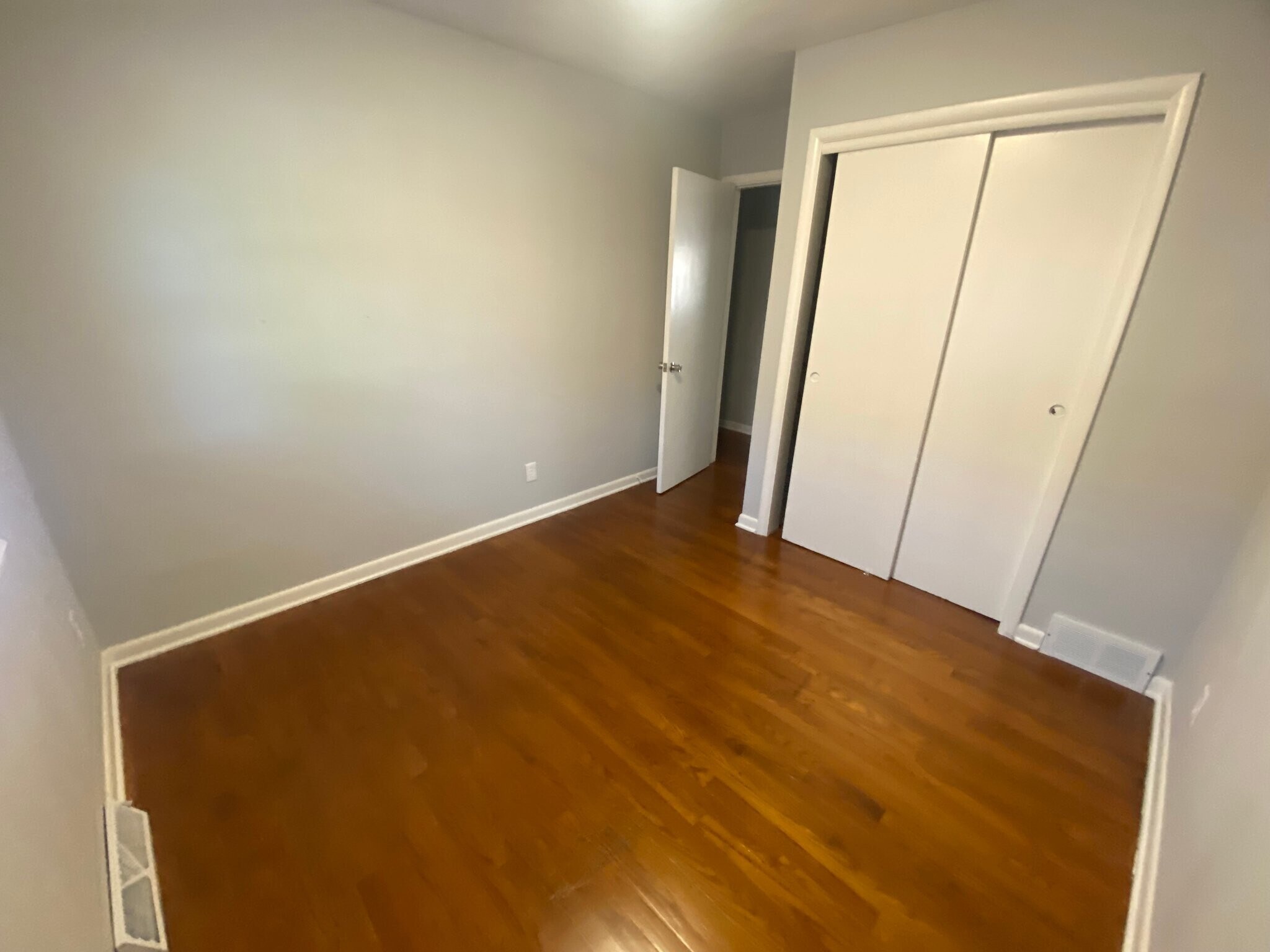 Building Photo - 1411 McDonald Ave