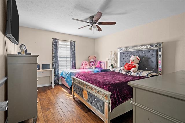 Building Photo - 3005 Woodlark Dr