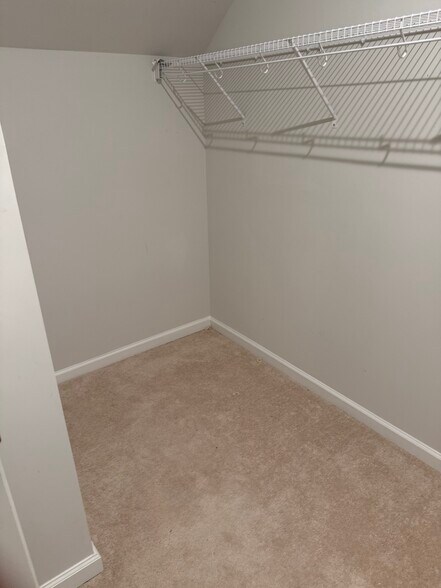 Building Photo - 803 Haversack Hunt Way