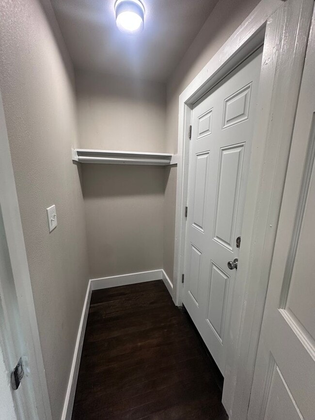 Building Photo - 3BR/2BA Rent to Own Home with Large Garage