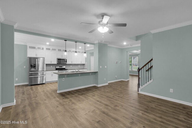 Building Photo - 1011 Yellowwood Aly