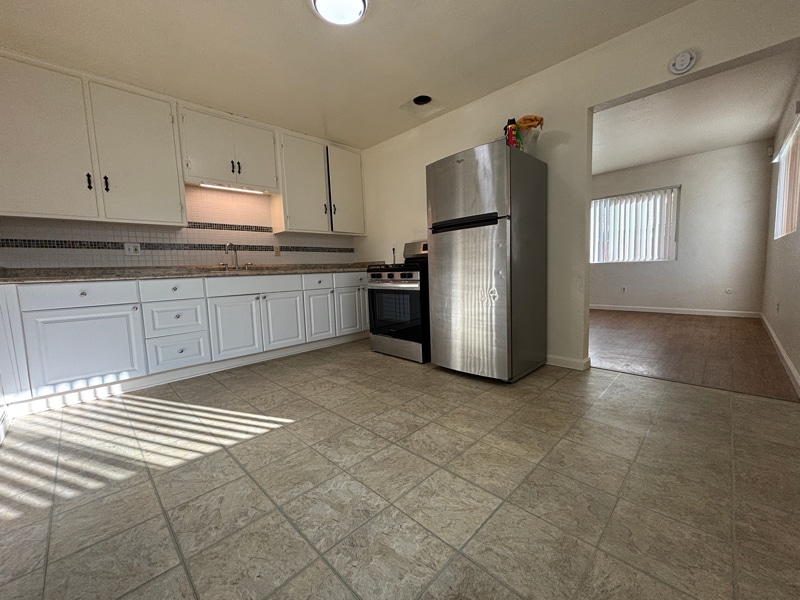 Building Photo - 1131 Georgia St