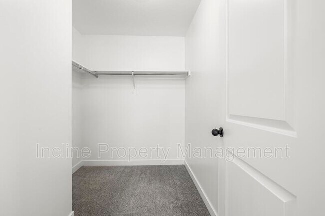 Building Photo - 5154 Folkstone Dr