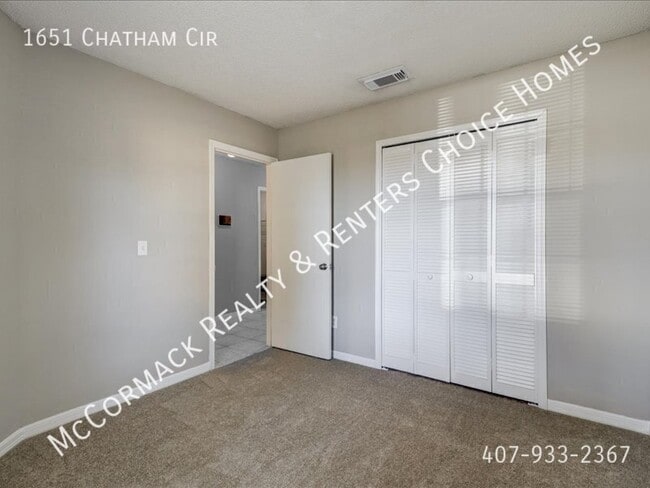 Building Photo - 1651 Chatham Cir
