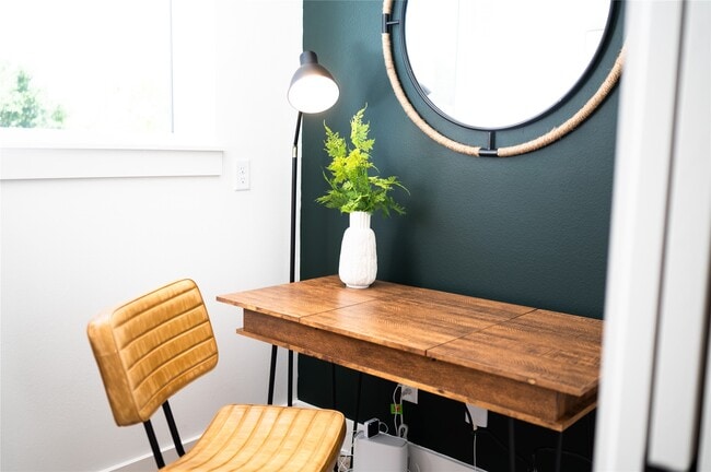 Building Photo - 3486 Luca St