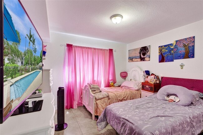 Building Photo - 15400 SW 284th St